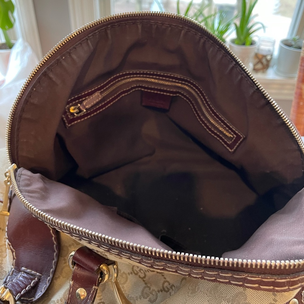 Vintage Gucci Pocket Book - Picture 4 of 7